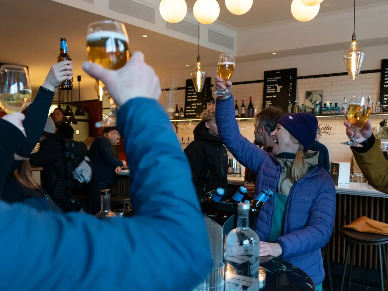 LawinenkurseArosa x Penguin Powderwear Gutschi Arosa Prosten