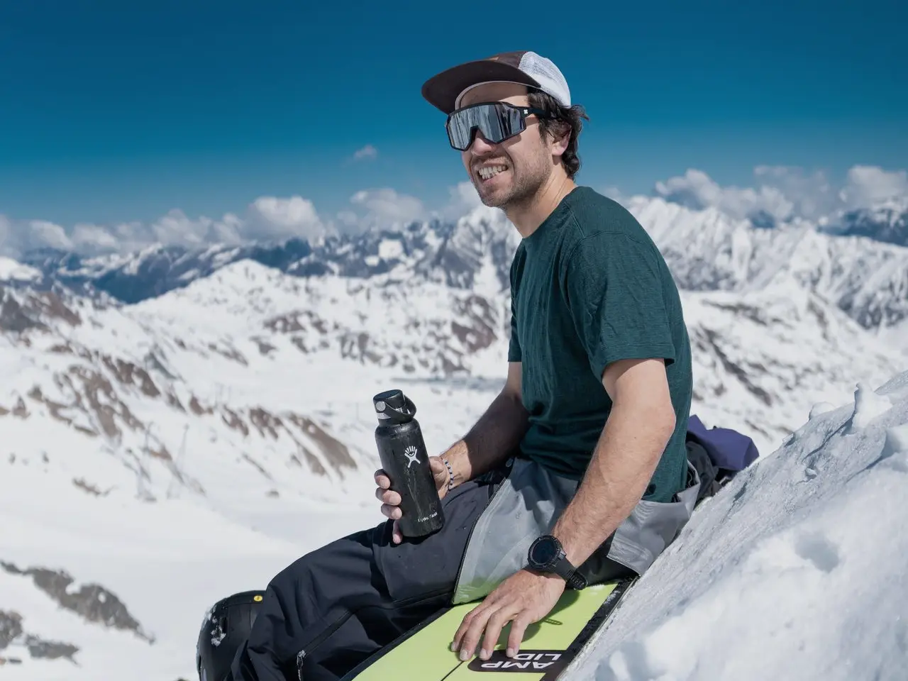Penguin Powderwear Splitboard auf Berg