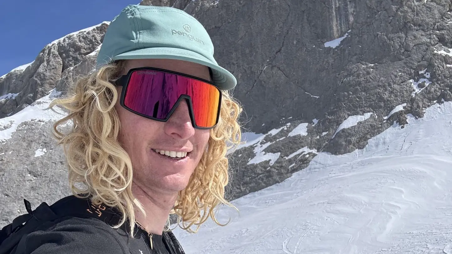 Ramon Groothengel Guide Penguin Powderwear