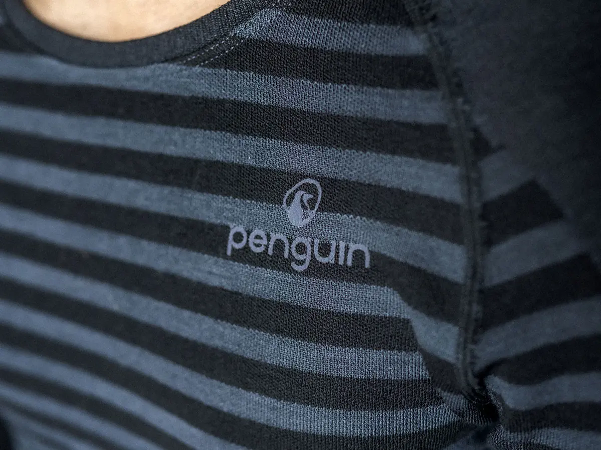 penguin powderwear merino base layer detail