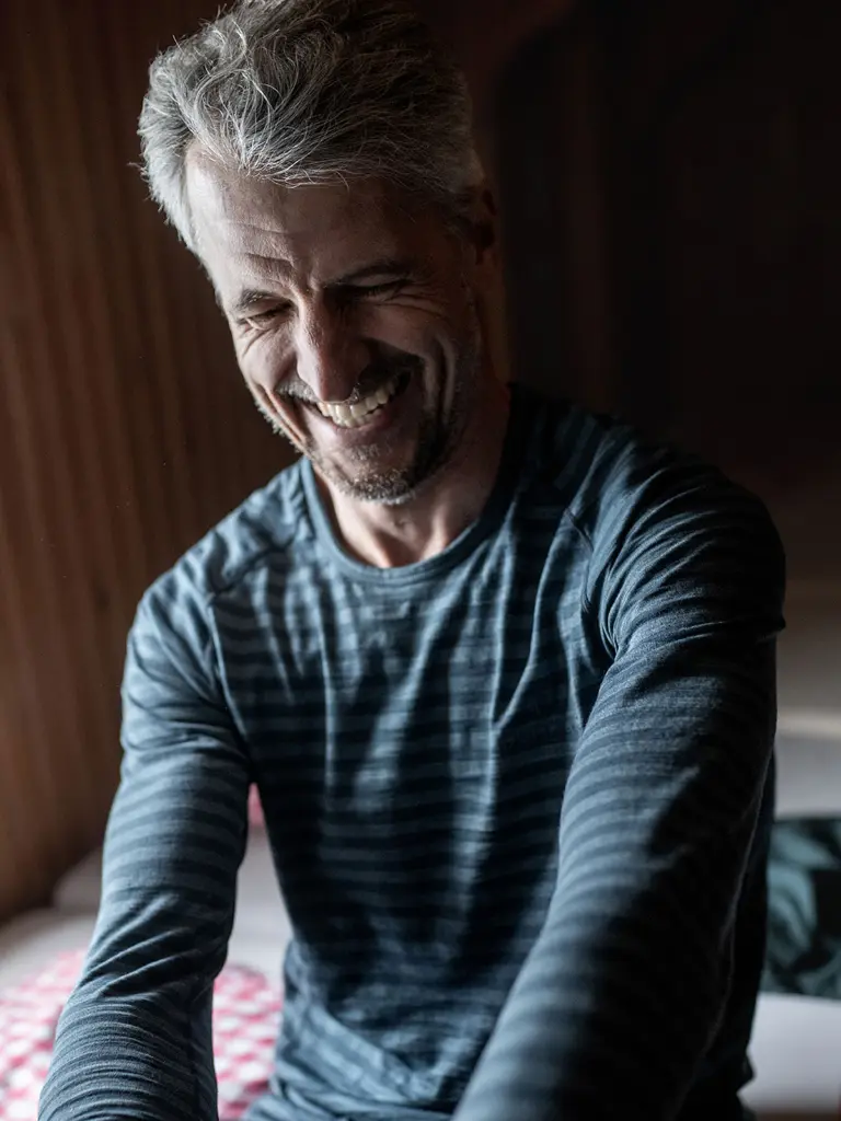 148-1-Men-Merino-Longsleeve-Shirt-RGB2.webp