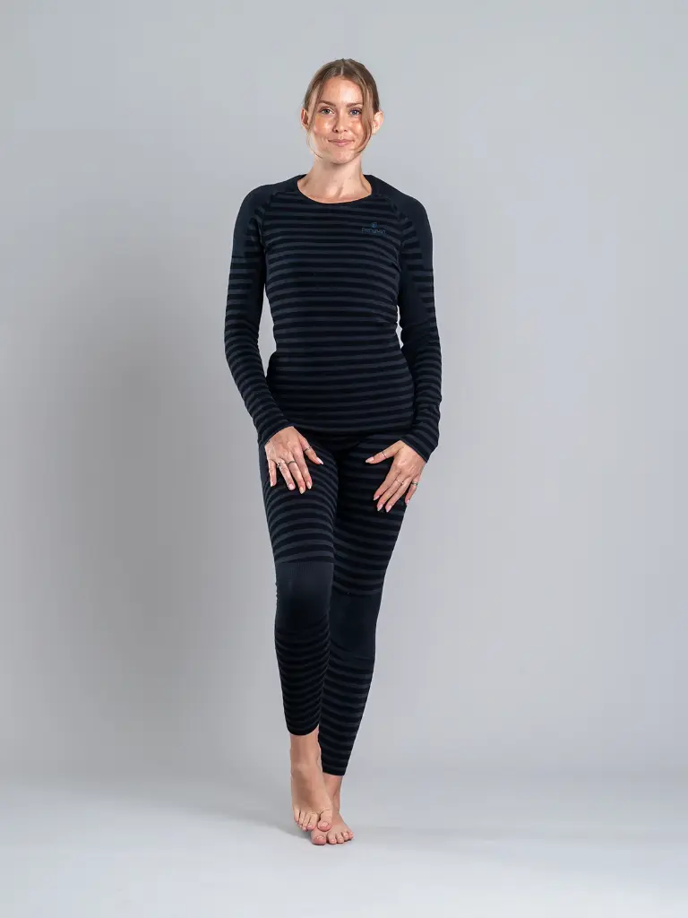 Penguin-Female Model_0100-s.webp